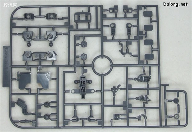 HGUC 普通版 056 RX-121-1 高达TR-1[海兹尔改] - 图片